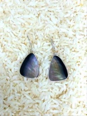Black Lip Oyster Earrings Trioval Small No Stones